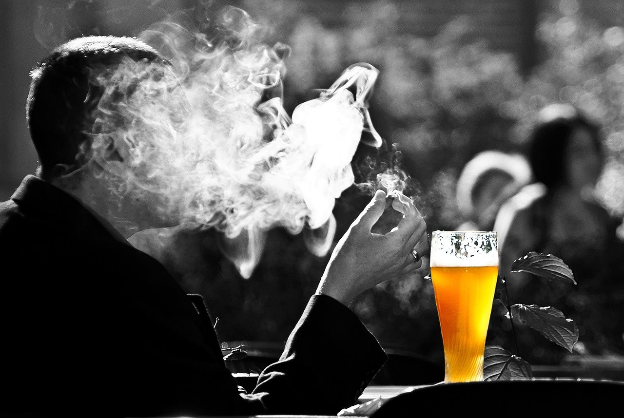 全票同意!2025新奥资料正版大全或2025澳门三中三必中一组网站_引领思考的潮流;未来又将怎样展开、独特解释落实